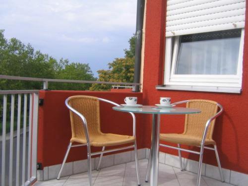 Apartments Зелингенщад Стая снимка